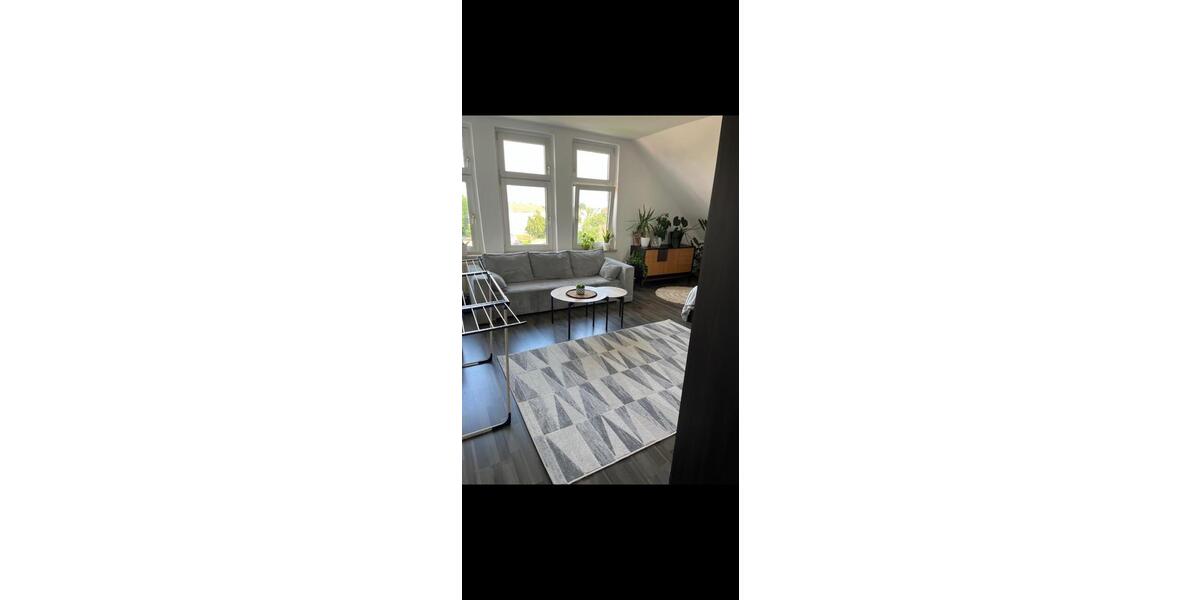 Dachgeschoßwohnung Oebisfelde-Weferlingen Weferlingen - 3 Zimmer, 72 m&sup2;, 470&euro; | Angebot:26016511
