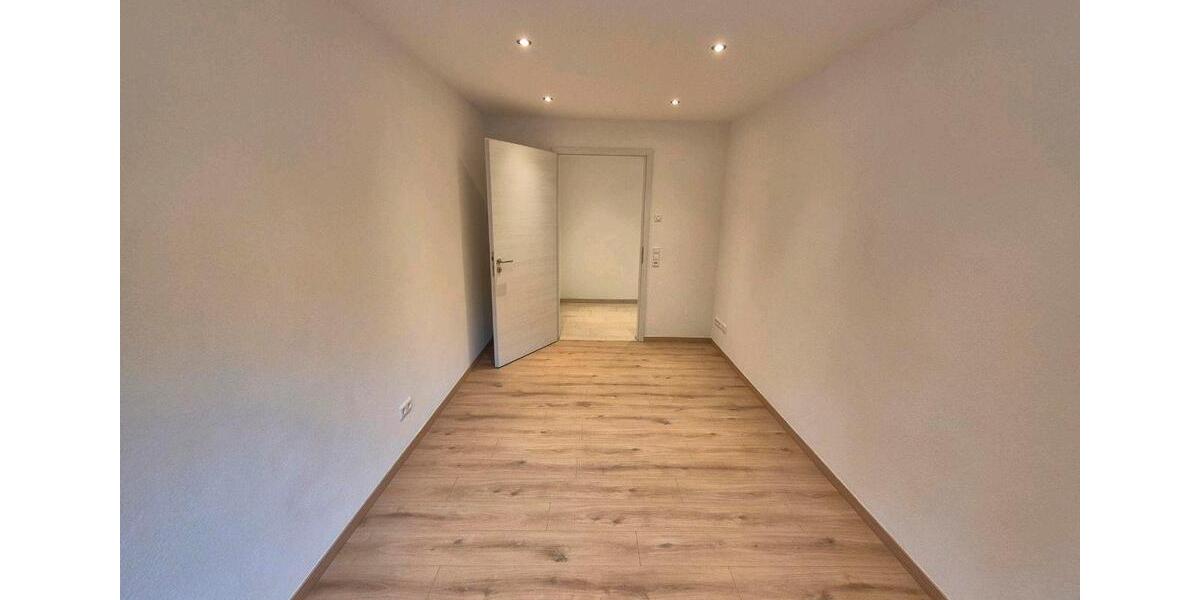Erdgeschoßwohnung Elzach - 3 Zimmer, 85 m&sup2;, 1.000&euro; | Angebot:24805978