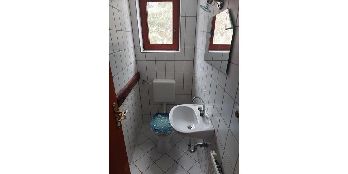 Dachgeschoßwohnung Südheide - 3 Zimmer, 100 m&sup2;, 800&euro; | Angebot:24373711