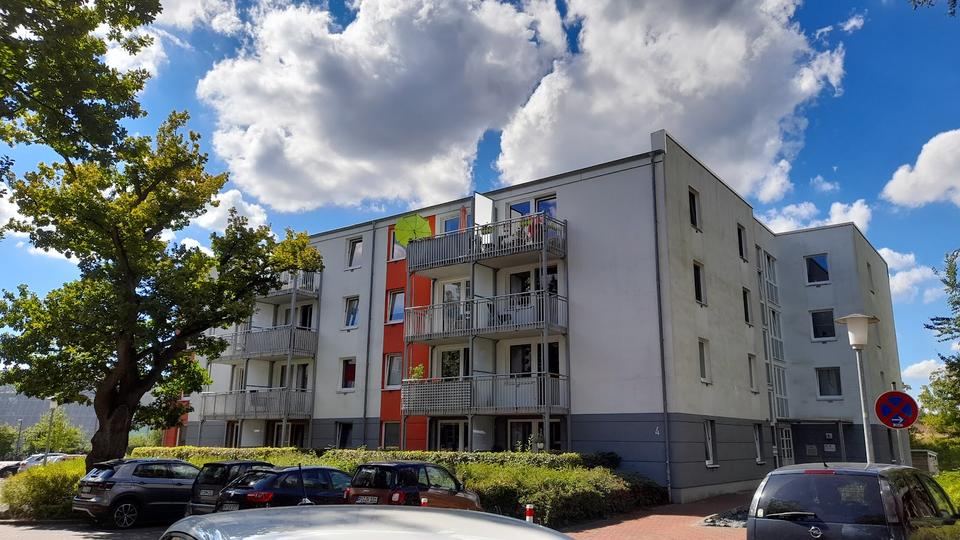 Etagenwohnung Pinneberg - 2 Zimmer, 64 m&sup2;, 763&euro; | Angebot:26493568