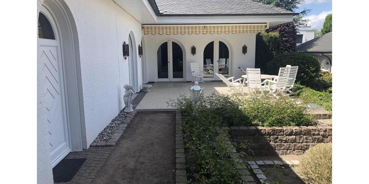 Villa Rheine - 6 Zimmer, 350 m&sup2;, 2.500&euro; | Angebot:20885234