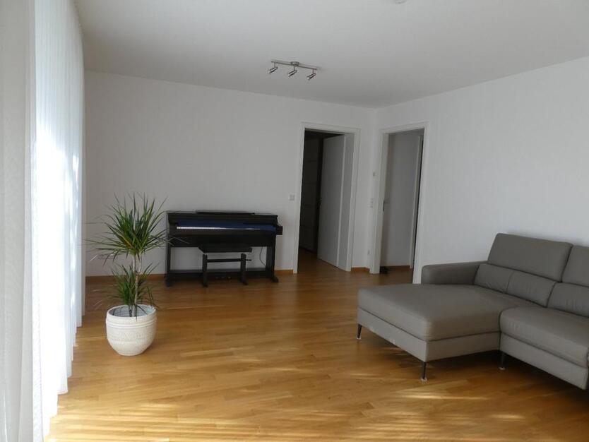 ||| Wohnung ||| FÜRTH ESPAN ||| VON PRIVAT |||
