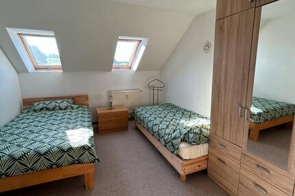 Wohnen auf Zeit Pöhl - 2 Zimmer, 45 m&sup2;, 20&euro; | Angebot:26095236