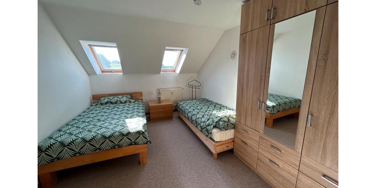 Wohnen auf Zeit Pöhl - 2 Zimmer, 45 m&sup2;, 20&euro; | Angebot:26095236