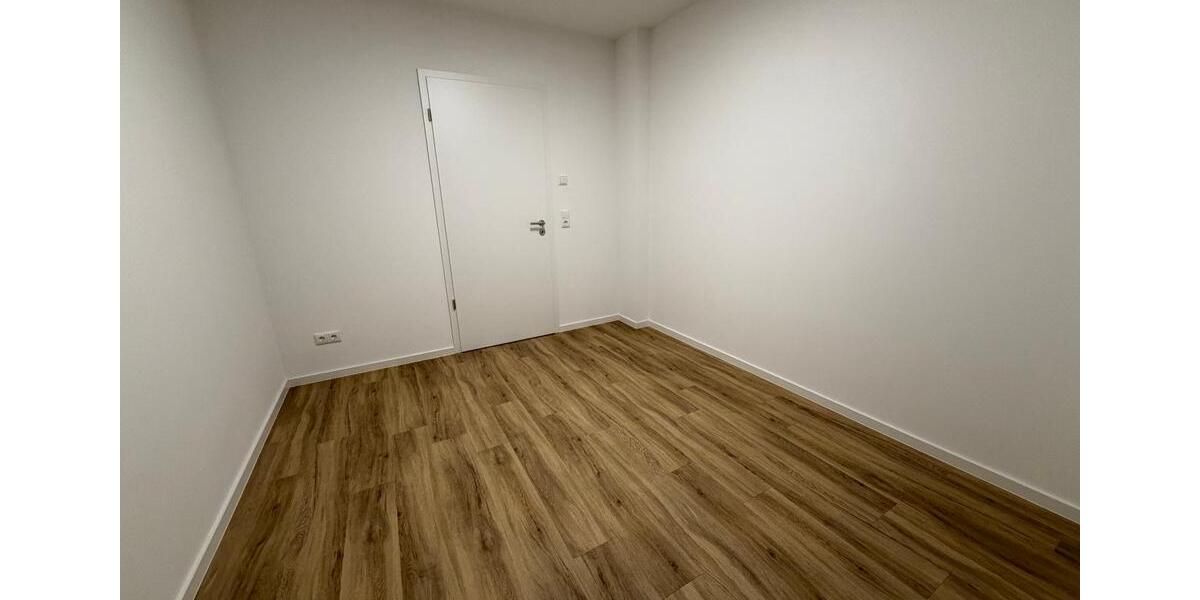 Etagenwohnung Heide - 5 Zimmer, 113 m&sup2;, 1.525&euro; | Angebot:24571008