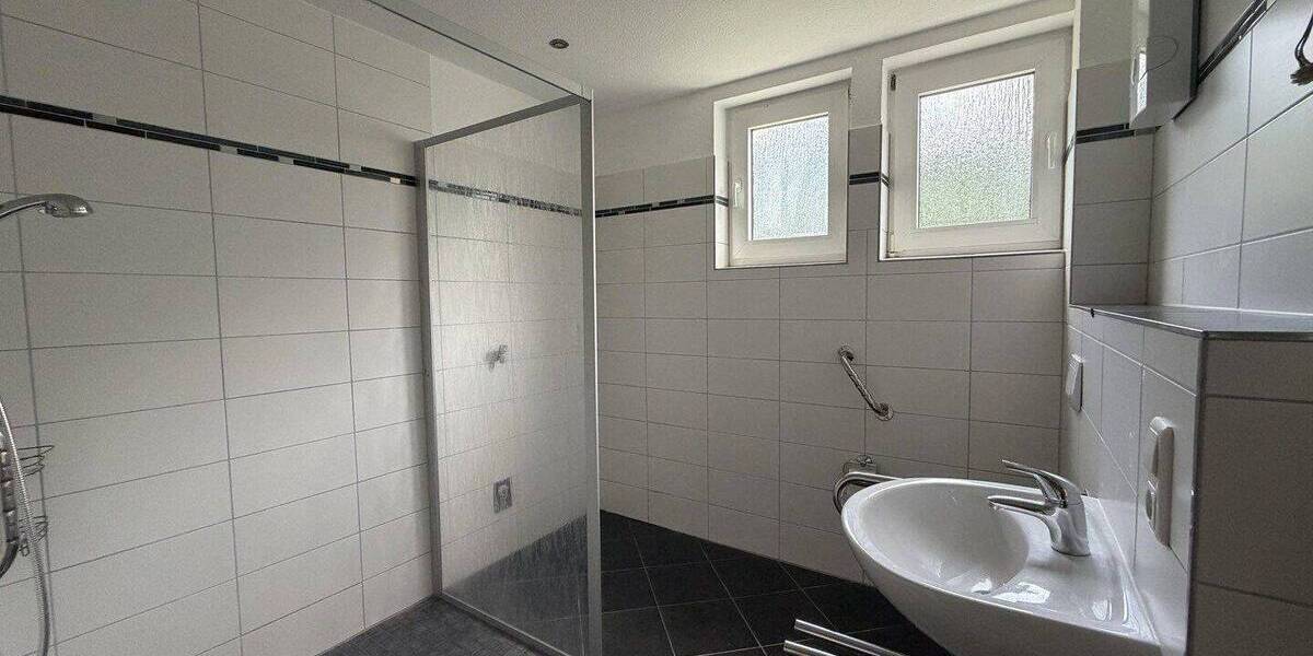 Etagenwohnung Nienburg Langendamm - 4 Zimmer, 80 m&sup2;, 680&euro; | Angebot:26926612