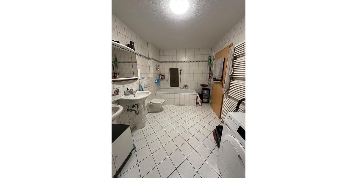 Dachgeschoßwohnung Schramberg - 4 Zimmer, 114 m&sup2;, 1.200&euro; | Angebot:26348686