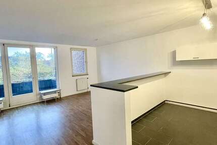 Wohnung zum Mieten in Düsseldorf 930 € 72 m² 2 zimmer