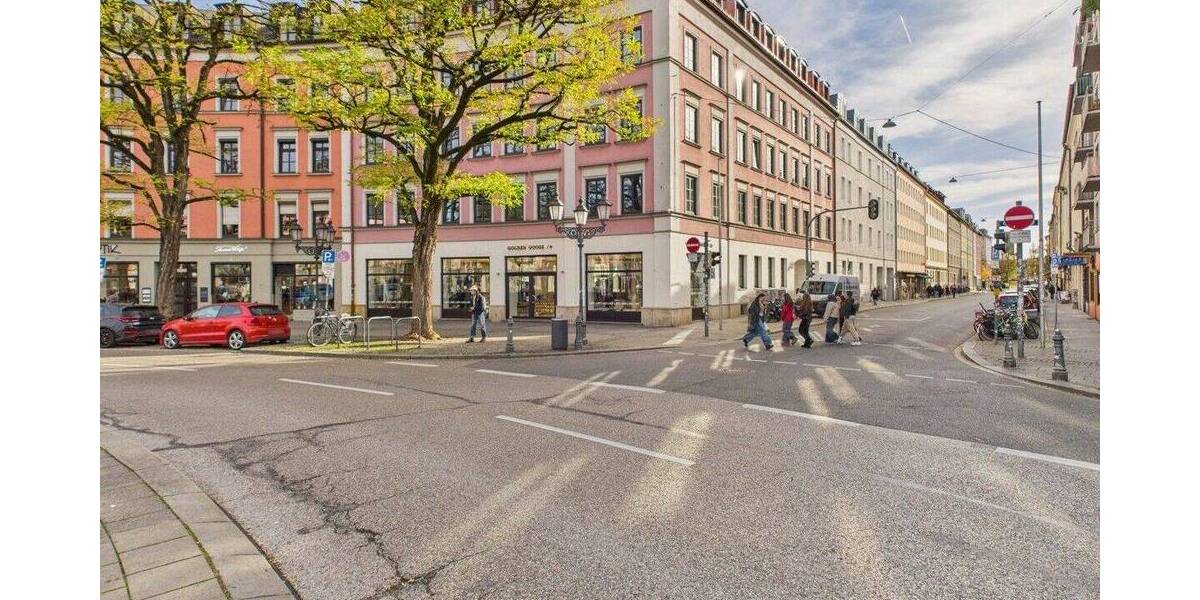 zum Erstbezug nach Sanierung: Exklusive 3,5Zimmer Wohnung mit Balkon direkt am Gärtnerplatz 3 zimmer