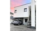 Moderne 3 ZKB Wohnung mit Loggia und separatem Eingang zimmer