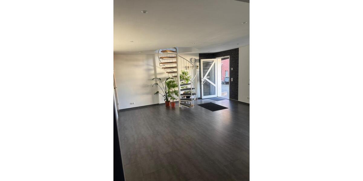 Erdgeschoßwohnung Monschau - 2 Zimmer, 80 m&sup2;, 1.020&euro; | Angebot:24628413