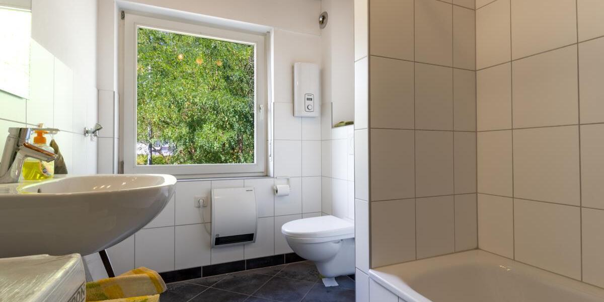 Gemütliche renovierte Wohnung mit schönem Balkon in Trier-Ehrang - Etagenwohnung Trier West-Pallien | Angebot:27254719