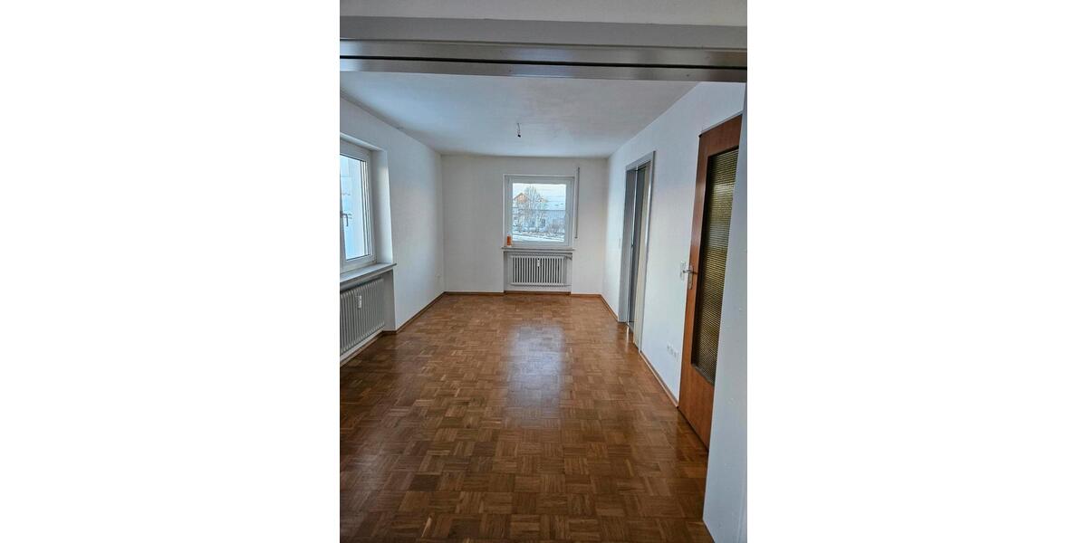 Etagenwohnung Biberach an der Riß - 4 Zimmer, 110 m&sup2;, 950&euro; | Angebot:26652709
