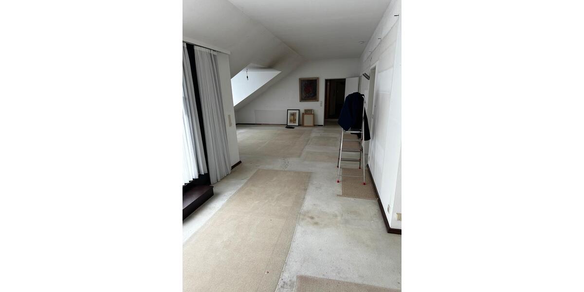 Dachgeschoßwohnung Aachen Aachen-Mitte - 2 Zimmer, 95 m&sup2;, 950&euro; | Angebot:24522712