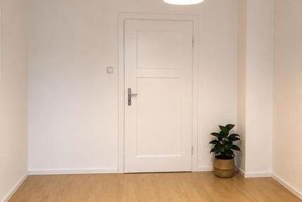 Wohnen auf Zeit Neu-Ulm Ludwigsfeld - 7 Zimmer, 180 m&sup2;, 465&euro; | Angebot:26613342
