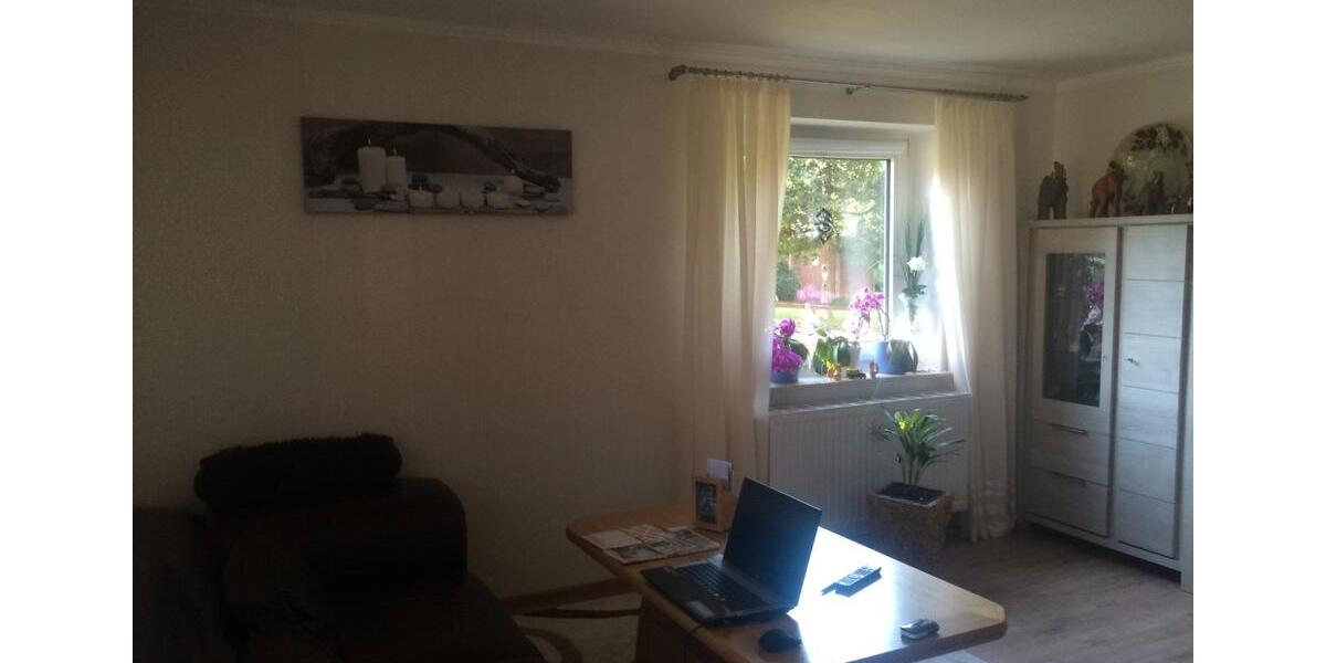 Erdgeschoßwohnung Stade Bützfleth - 3 Zimmer, 76 m&sup2;, 880&euro; | Angebot:26690115