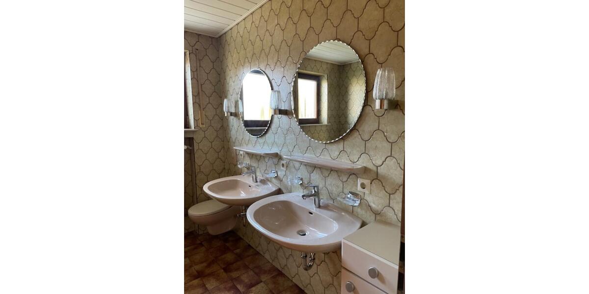 Einfamilienhaus mit Garten zu vermieten 5 zimmer