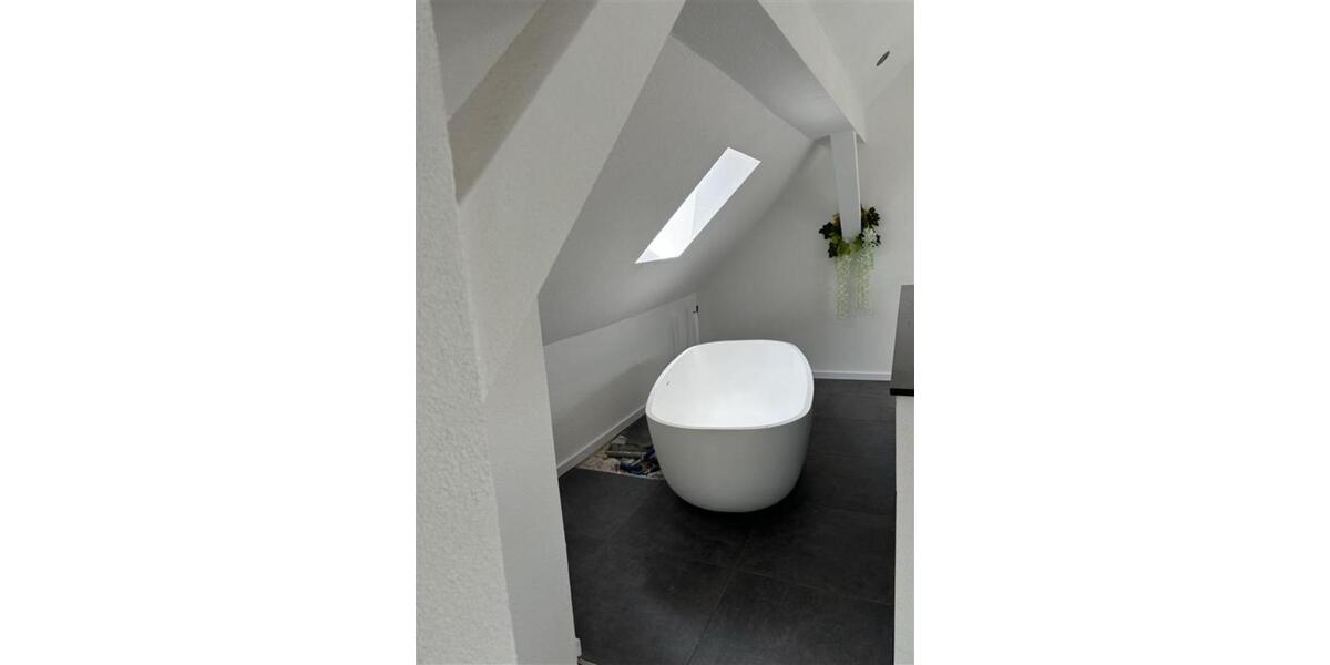 Einfamilienhaus Horb am Neckar - 7 Zimmer, 200 m&sup2;, 1.800&euro; | Angebot:25856131