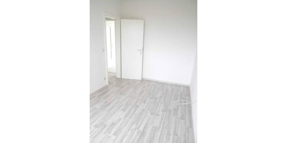 Etagenwohnung Goldberg Wendisch Waren - 3 Zimmer, 60 m&sup2;, 340&euro; | Angebot:26787168