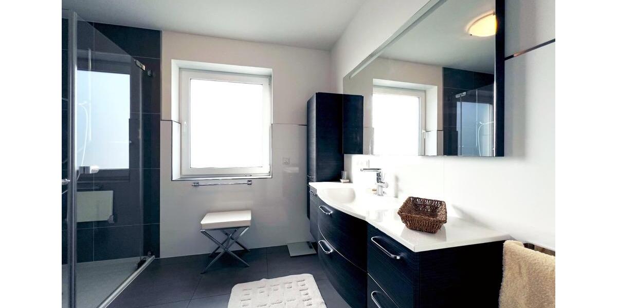 Etagenwohnung Meckenheim - 3 Zimmer, 87 m&sup2;, 1.195&euro; | Angebot:25962693