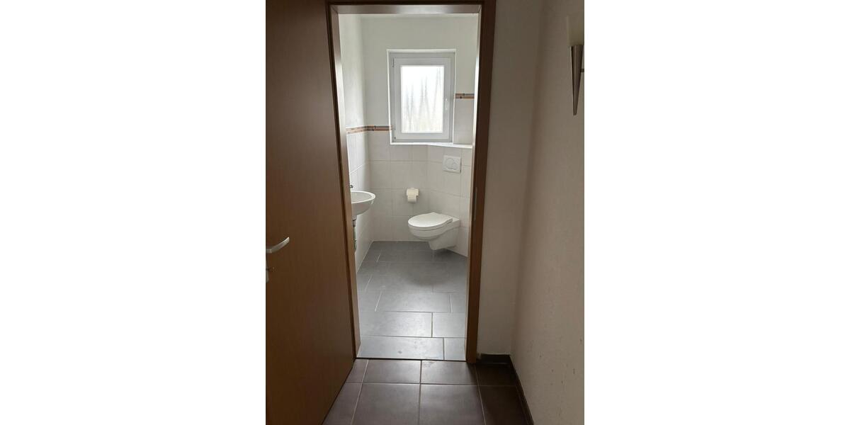 Etagenwohnung Drakenburg - 4 Zimmer, 105 m&sup2;, 950&euro; | Angebot:24383306