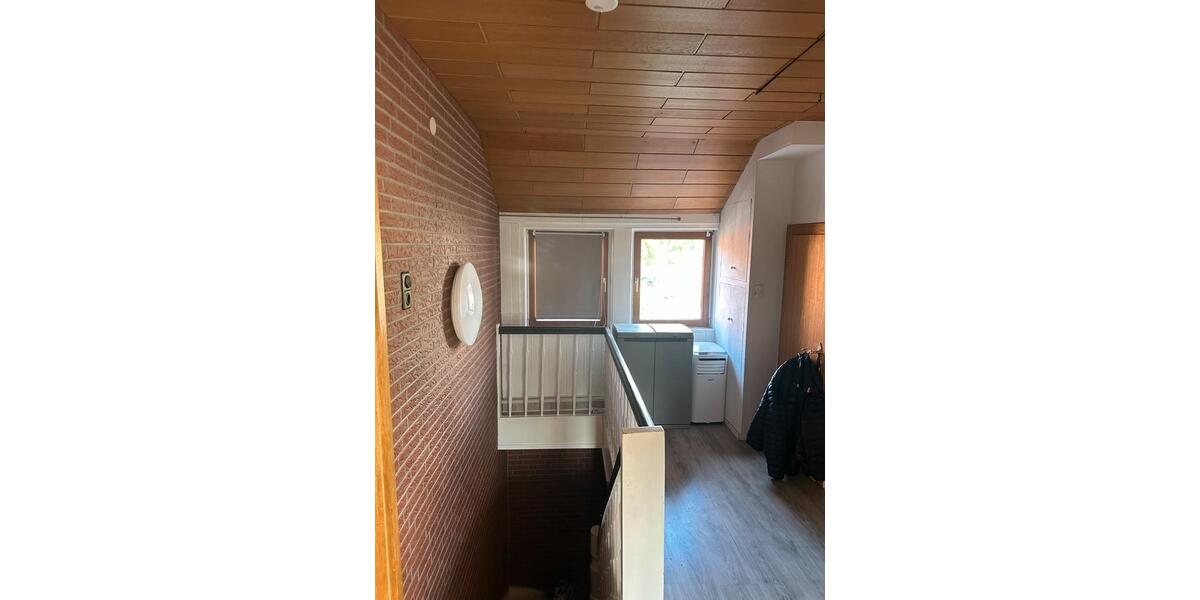 Etagenwohnung Celle Altenhagen - 3 Zimmer, 110 m&sup2;, 1.100&euro; | Angebot:26693506