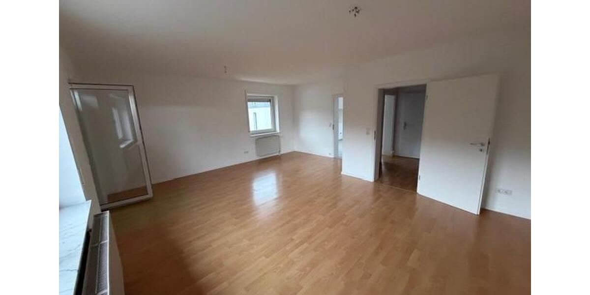 Etagenwohnung Großalmerode - 4 Zimmer, 120 m&sup2;, 750&euro; | Angebot:25806094