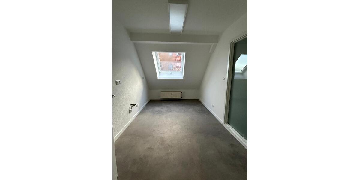 Etagenwohnung Büren - 3 Zimmer, 96 m&sup2;, 650&euro; | Angebot:25866537