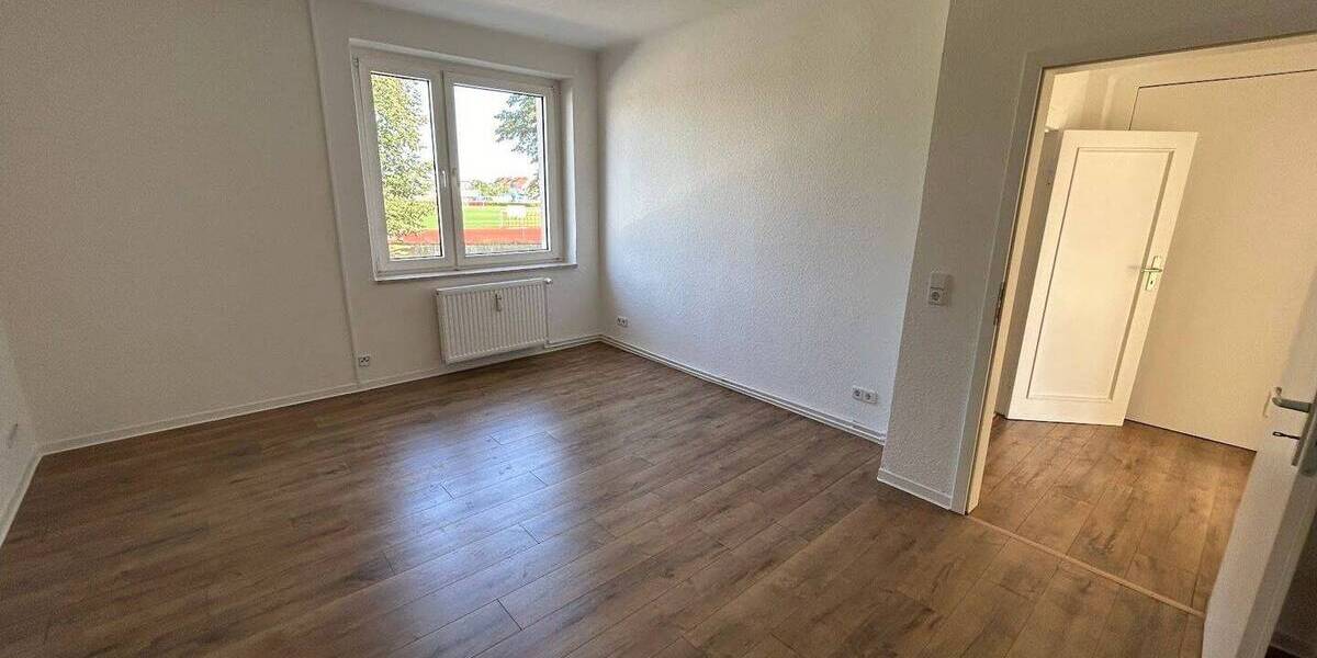 Etagenwohnung Magdeburg Fermersleben - 2 Zimmer, 56 m&sup2;, 350&euro; | Angebot:26798058