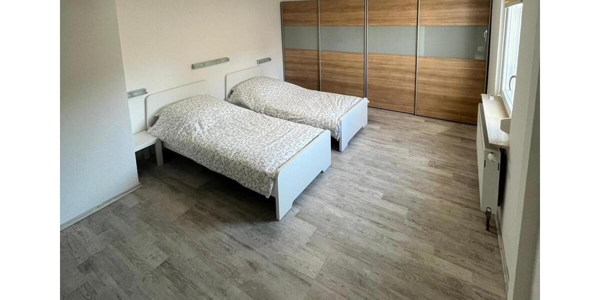 Wohnen auf Zeit Öhringen - 7 Zimmer, 170 m&sup2;, 25&euro; | Angebot:24608446