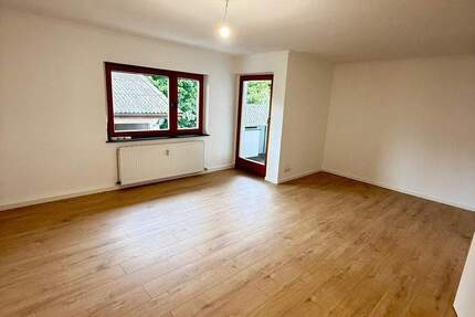 Geräumige, modern renovierte 3-Zimmer-Wohnung in Veitsbronn 3 zimmer
