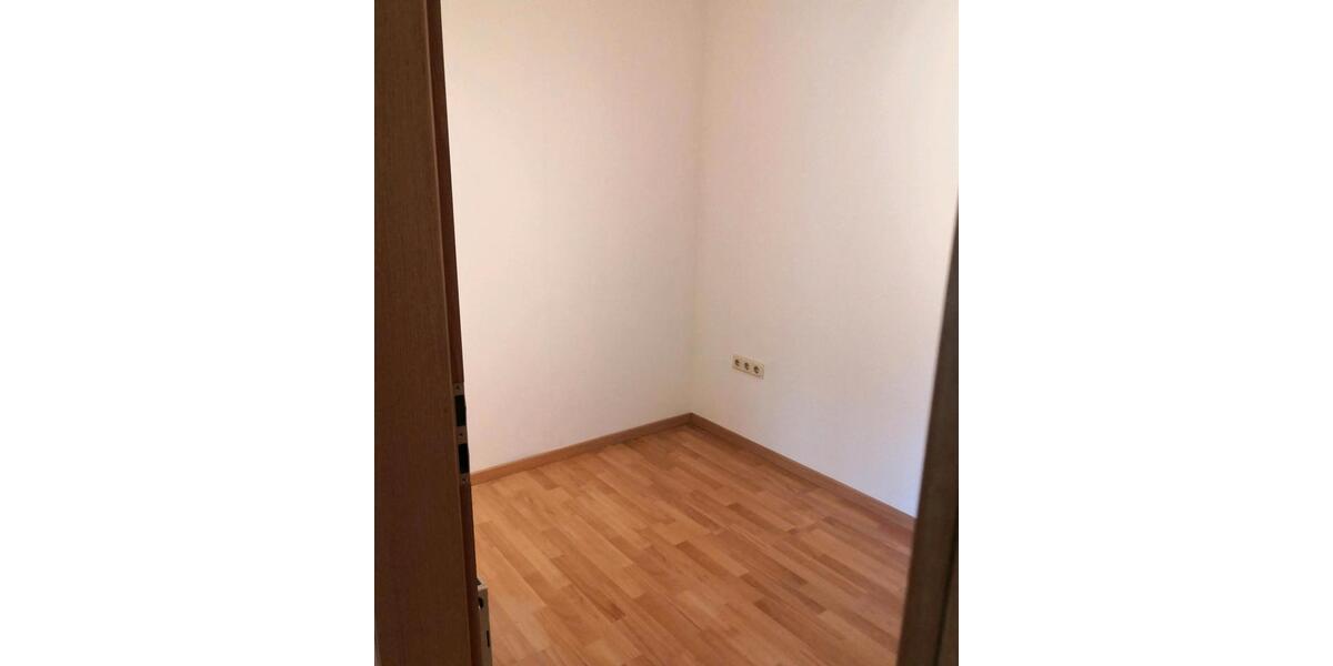 Erdgeschoßwohnung Winterberg - 2 Zimmer, 30 m&sup2;, 290&euro; | Angebot:25976765