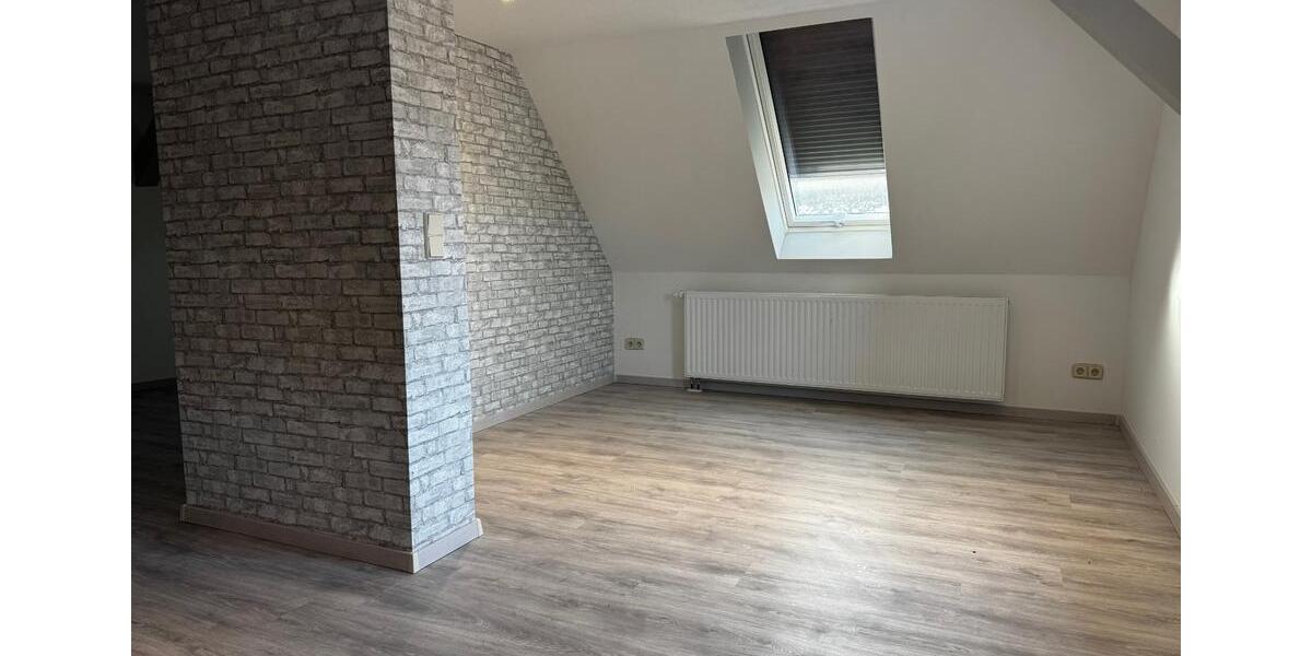 Doppelhaushälfte Klostermansfeld - 4 Zimmer, 122 m&sup2;, 1.000&euro; | Angebot:25868697