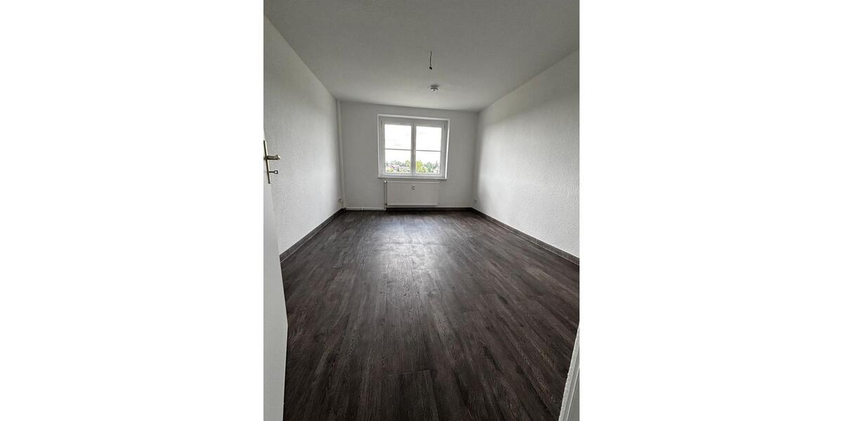 Erdgeschoßwohnung Guben - 3 Zimmer, 60 m&sup2;, 650&euro; | Angebot:26675864
