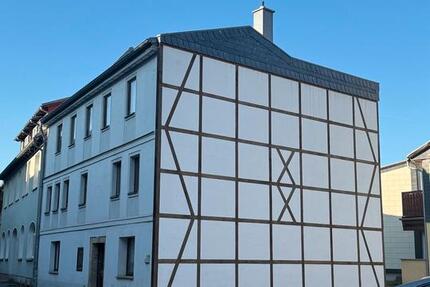 Haus Saalfeld (Saale) - 4 Zimmer, 300 m&sup2;, 25&euro; | Angebot:25881780
