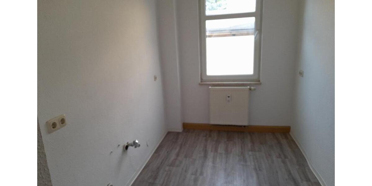 Etagenwohnung Apolda - 1 Zimmer, 40 m&sup2;, 350&euro; | Angebot:24815009