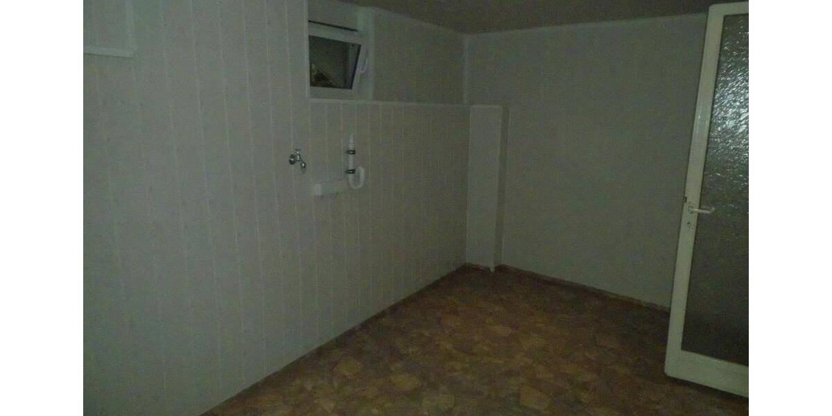 Etagenwohnung Dreieich - 2 Zimmer, 102 m&sup2;, 1.150&euro; | Angebot:25870294