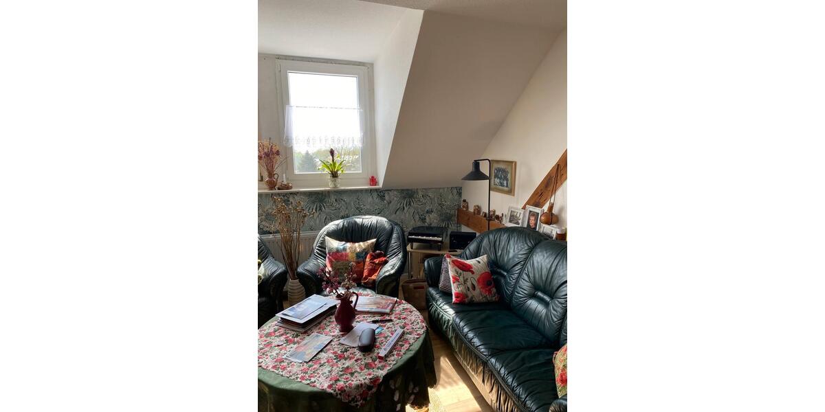 Dachgeschoßwohnung Mittenwalde - 3 Zimmer, 78 m&sup2;, 980&euro; | Angebot:26261806