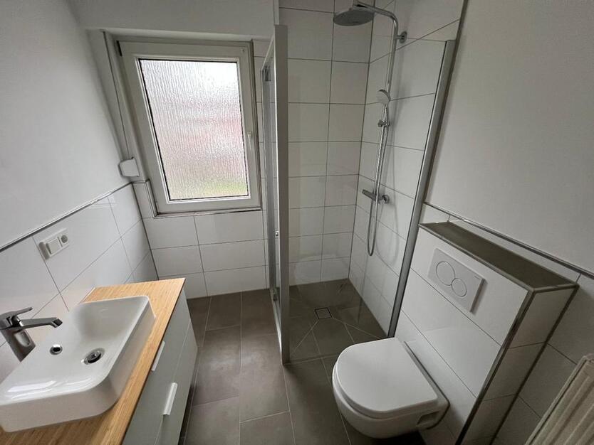 3 Zimmer mit Balkon in ruhiger Lage zimmer