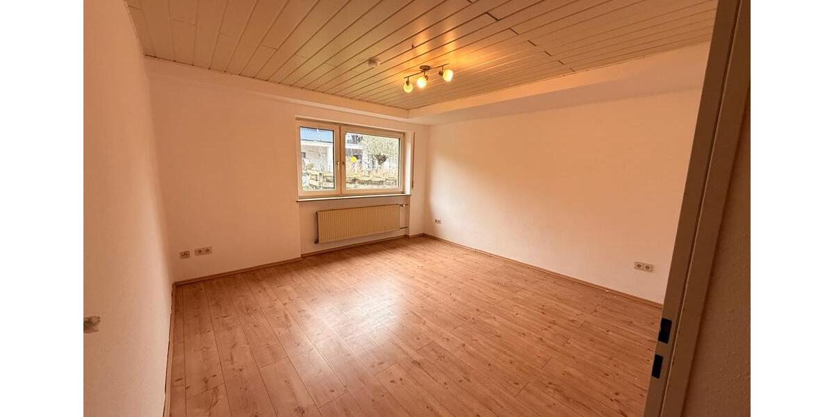 Erdgeschoßwohnung Reinheim - 3 Zimmer, 75 m&sup2;, 1.150&euro; | Angebot:25207610