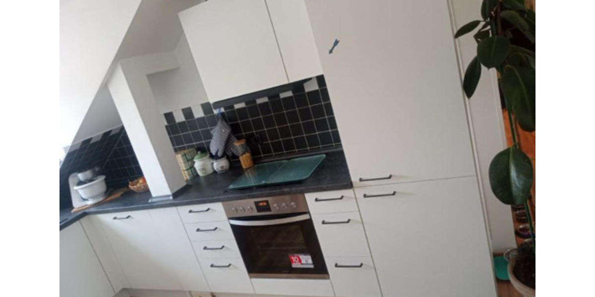 Dachgeschoßwohnung Sonneberg - 2.5 Zimmer, 75 m&sup2;, 475&euro; | Angebot:25205336