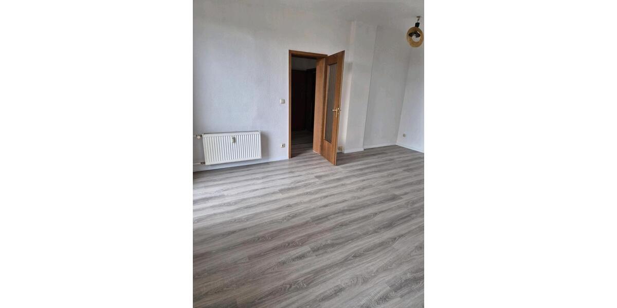 Etagenwohnung Halberstadt - 2 Zimmer, 76 m&sup2;, 380&euro; | Angebot:26246871