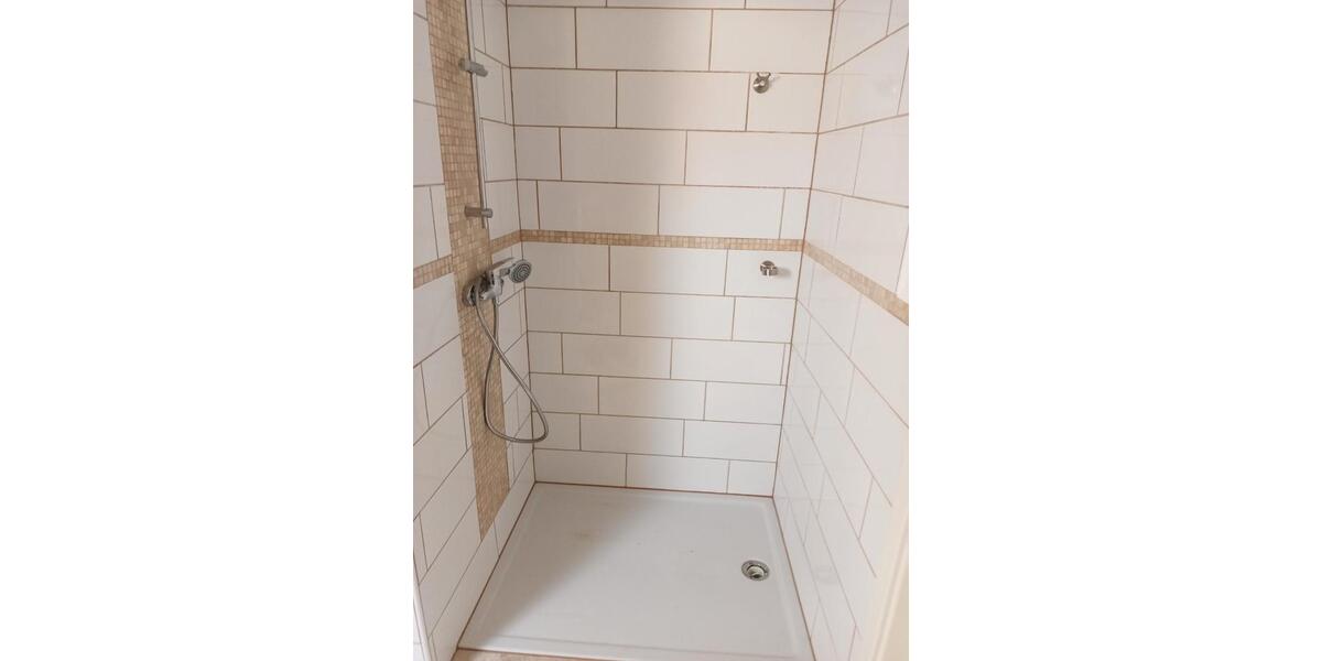 Etagenwohnung Bad Pyrmont - 4 Zimmer, 86 m&sup2;, 630&euro; | Angebot:26669438