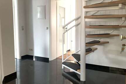 Wohnung Zwickau Mitte-Nord - 4 Zimmer, 98 m&sup2;, 690&euro; | Angebot:26169911