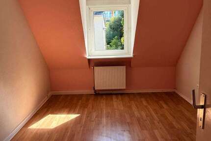 Wohnung Remscheid Alt-Remscheid - 3.5 Zimmer, 50 m&sup2;, 400&euro; | Angebot:27283010