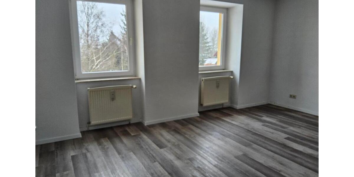 Etagenwohnung Eisleben (Lutherstadt) - 2 Zimmer, 70 m&sup2;, 420&euro; | Angebot:24816331