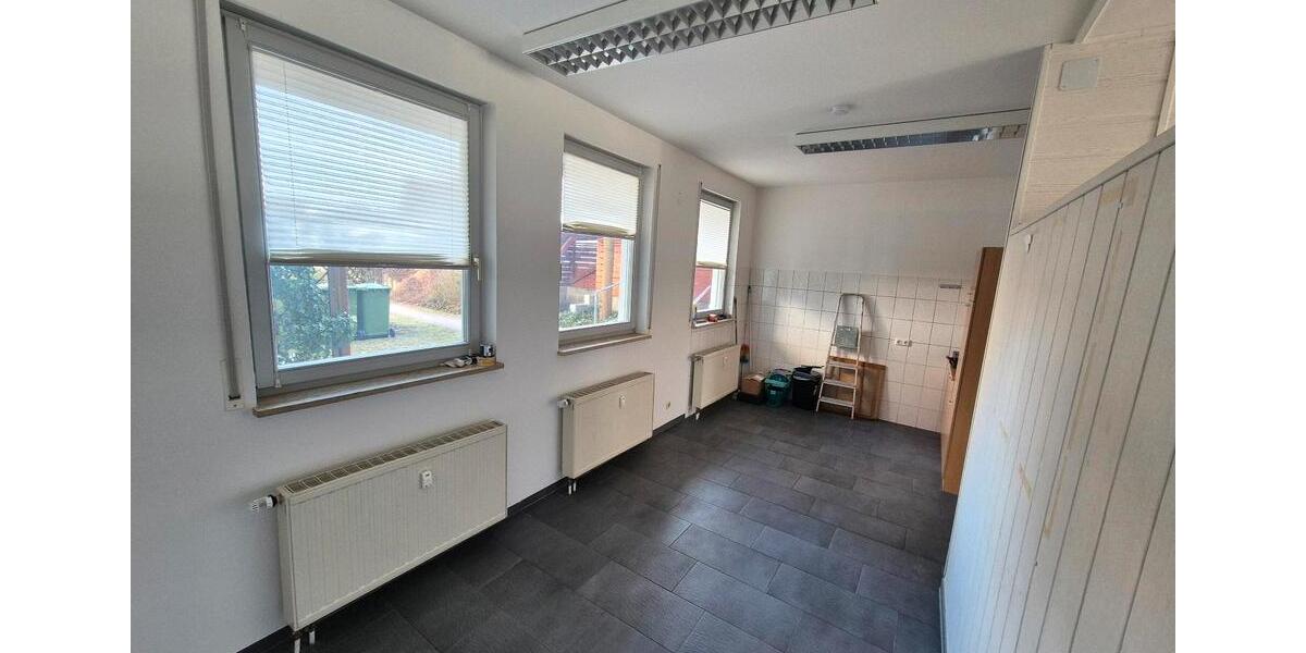 Gewerbeobjekt Eckental - 1.000&euro; | Angebot:24646783