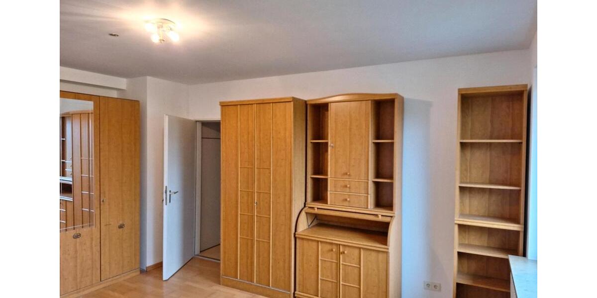 Reihenhaus mit schönem Garten für Wohngemeinschaft bis 3 Personen 2 zimmer