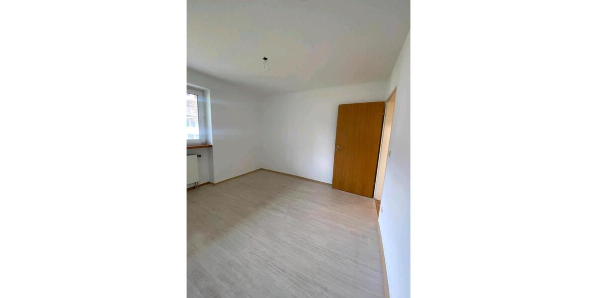 Maisonettenwohnung Erding - 4 Zimmer, 93 m&sup2;, 1.380&euro; | Angebot:26380423
