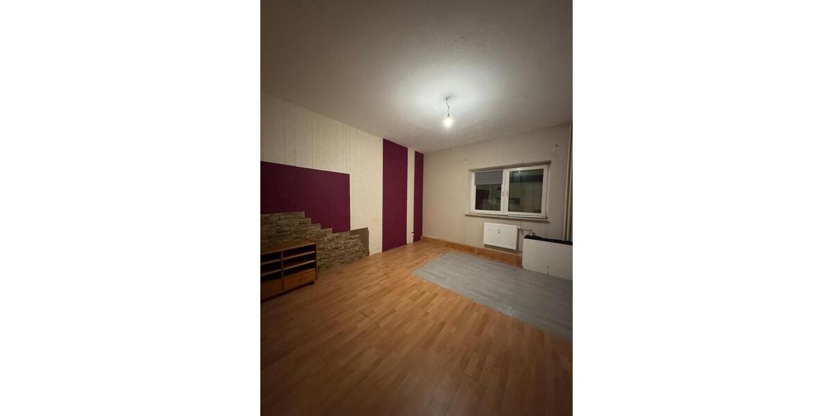 Etagenwohnung Marne - 3 Zimmer, 100 m&sup2;, 700&euro; | Angebot:26181216